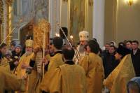   &raquo; Click to zoom ->