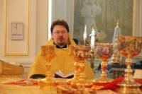   &raquo; Click to zoom ->