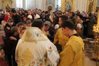   &raquo; Click to zoom ->