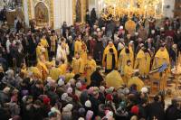   &raquo; Click to zoom ->