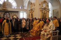   &raquo; Click to zoom ->