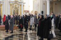   &raquo; Click to zoom ->