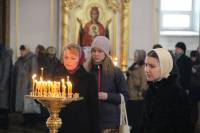   &raquo; Click to zoom ->