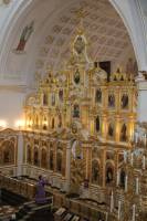   &raquo; Click to zoom ->