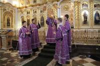   &raquo; Click to zoom ->