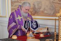   &raquo; Click to zoom ->