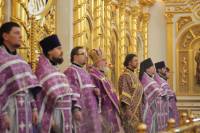   &raquo; Click to zoom ->