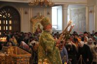   &raquo; Click to zoom ->