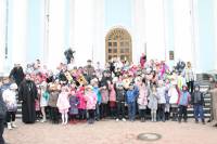   &raquo; Click to zoom ->