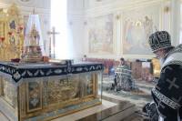   &raquo; Click to zoom ->