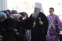   &raquo; Click to zoom ->