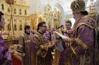   &raquo; Click to zoom ->