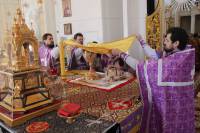   &raquo; Click to zoom ->