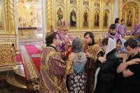   &raquo; Click to zoom ->