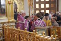   &raquo; Click to zoom ->