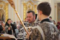   &raquo; Click to zoom ->