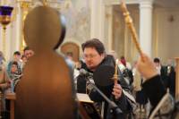   &raquo; Click to zoom ->