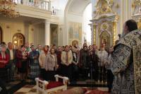   &raquo; Click to zoom ->