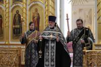   &raquo; Click to zoom ->