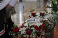   &raquo; Click to zoom ->