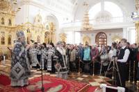   &raquo; Click to zoom ->