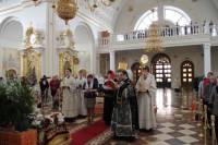   &raquo; Click to zoom ->