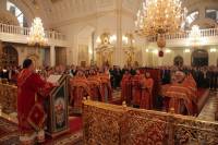   &raquo; Click to zoom ->