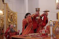   &raquo; Click to zoom ->