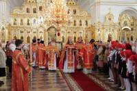   &raquo; Click to zoom ->