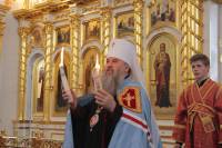   &raquo; Click to zoom ->