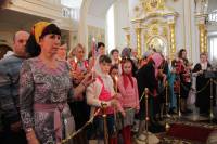   &raquo; Click to zoom ->