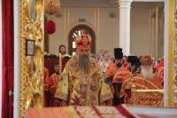   &raquo; Click to zoom ->