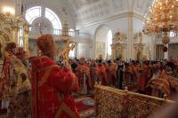   &raquo; Click to zoom ->