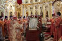   &raquo; Click to zoom ->