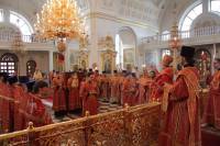   &raquo; Click to zoom ->