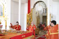   &raquo; Click to zoom ->