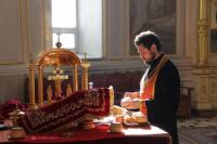   &raquo; Click to zoom ->