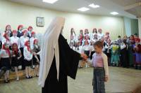   &raquo; Click to zoom ->