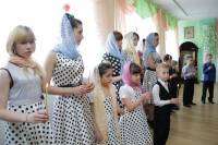   &raquo; Click to zoom ->