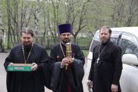   &raquo; Click to zoom ->