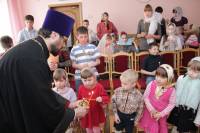   &raquo; Click to zoom ->