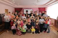   &raquo; Click to zoom ->