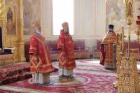   &raquo; Click to zoom ->