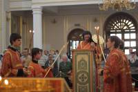   &raquo; Click to zoom ->