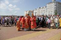   &raquo; Click to zoom ->