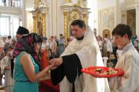   &raquo; Click to zoom ->