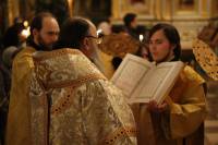   &raquo; Click to zoom ->