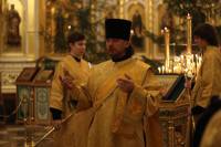   &raquo; Click to zoom ->