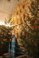   &raquo; Click to zoom ->