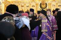   &raquo; Click to zoom ->